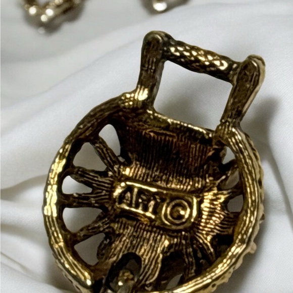 ART Arthur Pepper Antique Gold Tone Blue Cab. & Crystal Bracelet 7” - Picture 8 of 9